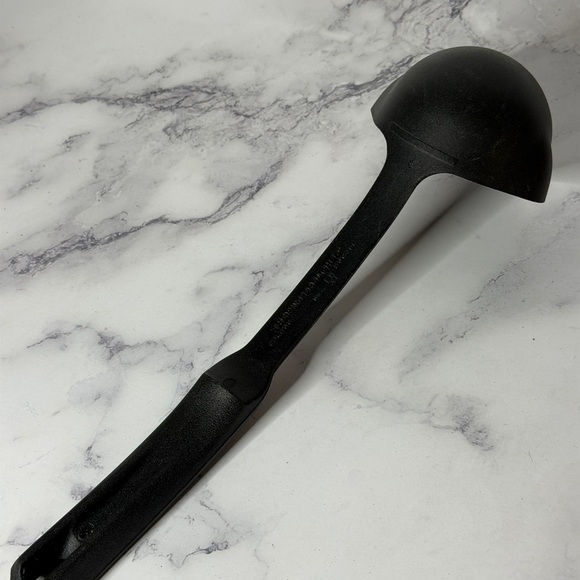 Pampered Chef Utensil Set – Masher, Turner, Whisk & Ladle - Picture 2 of 13